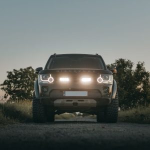 Lazer lights – Land Rover Discovery 4 (2014+) Grille Kit
